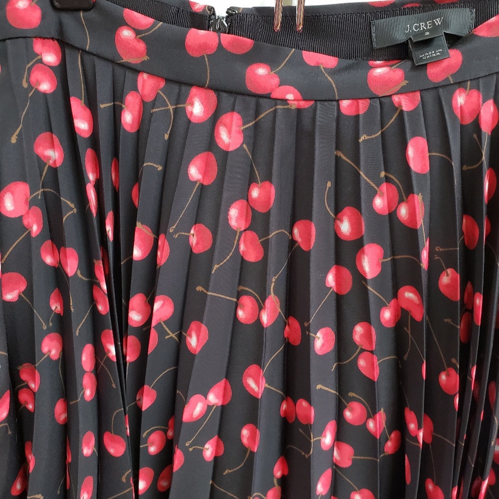 Jcrew cherry print skirt size 2
